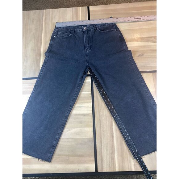 Draft Listing - Picture 4 of 6